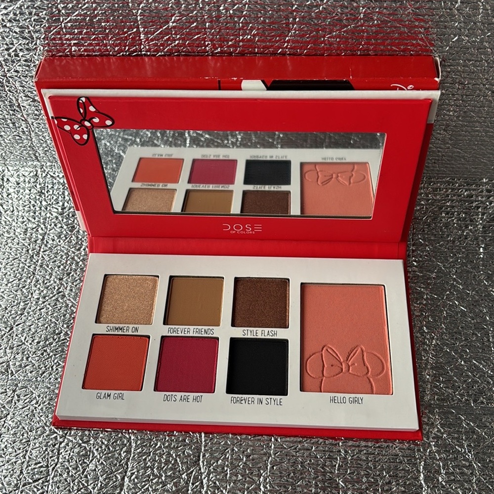 Dose of Colors Minnie Mouse Palette